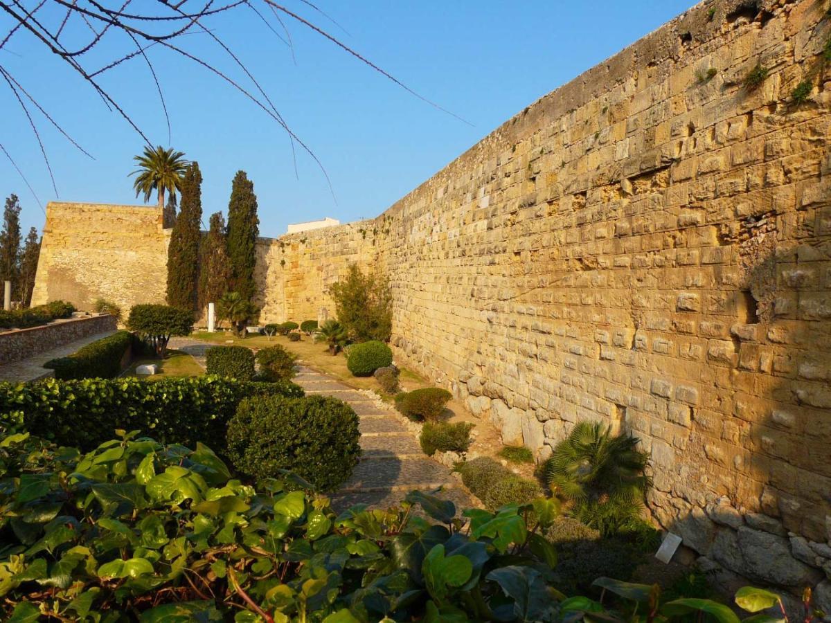 Petra Apartments -Old City With Terrace And Barbecue- Tarragona Exterior photo