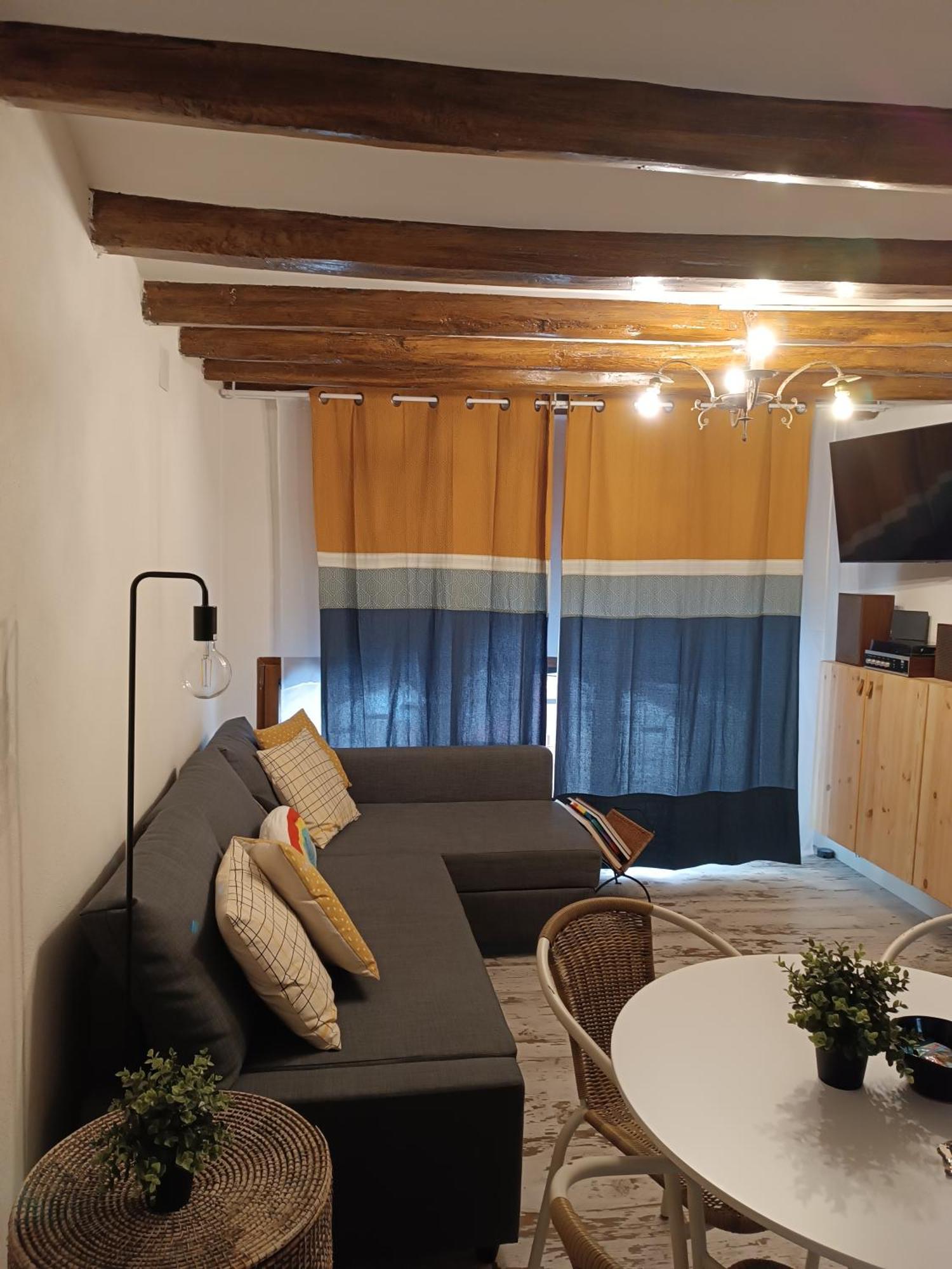 Petra Apartments -Old City With Terrace And Barbecue- Tarragona Exterior photo